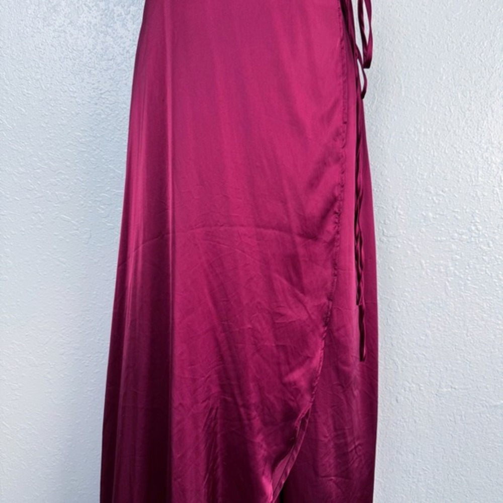 Baltic Born Burgundy Vera Satin Wrap Maxi Dress Short Sleeve burgundy Formal M - Picture 4 of 9